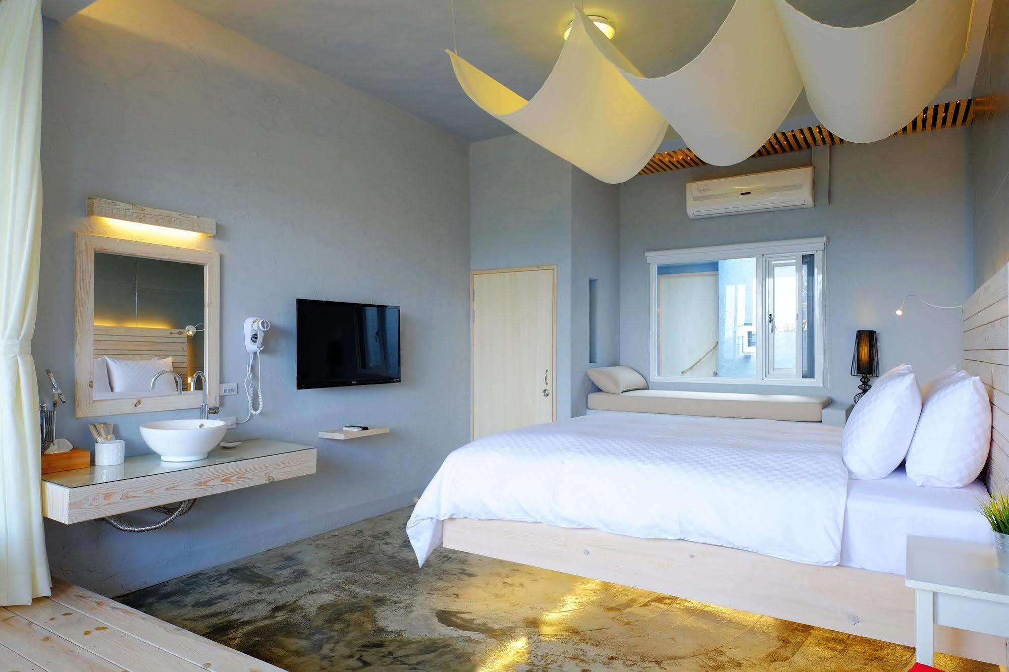 Cloud Inn Hengchun Exterior photo